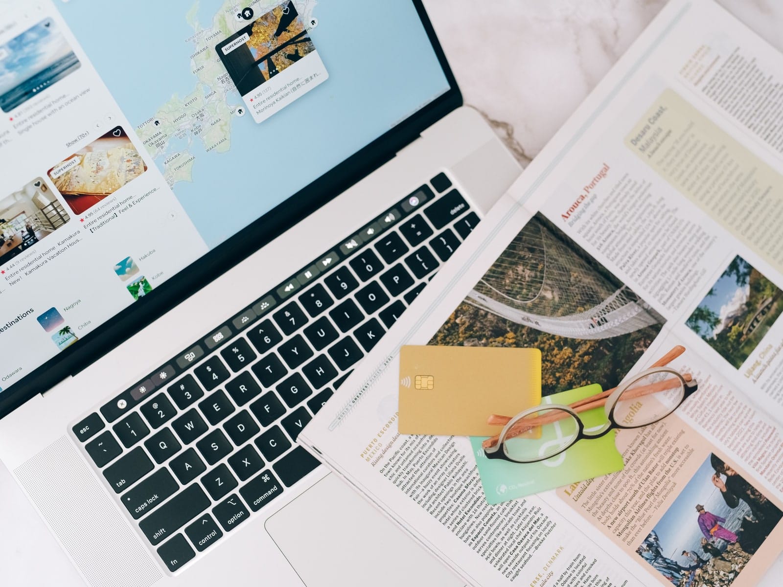 A printed day-by-day itinerary with handwritten notes in the margin